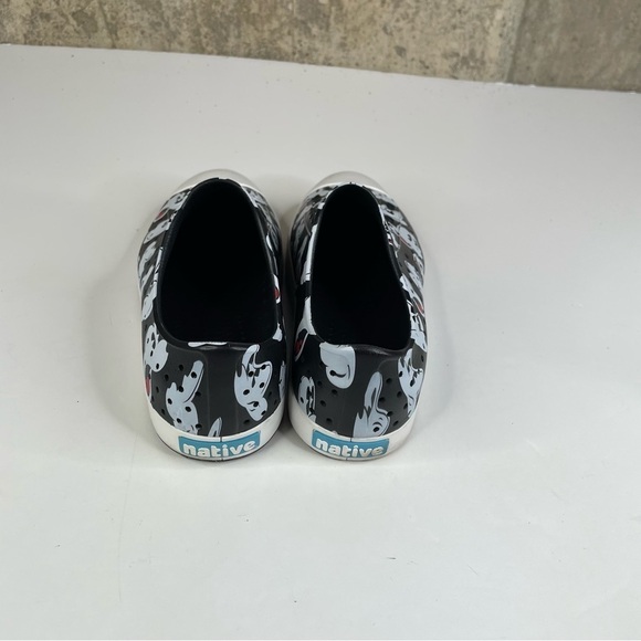 Native Disney Mickey Mouse Slip On Shoes Mens Size 9‎